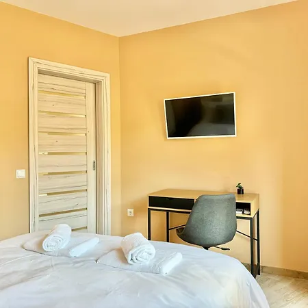 아파트 Best Hill View For 4 Guests Next To Medical University And Monument Alyosha 플로브디프